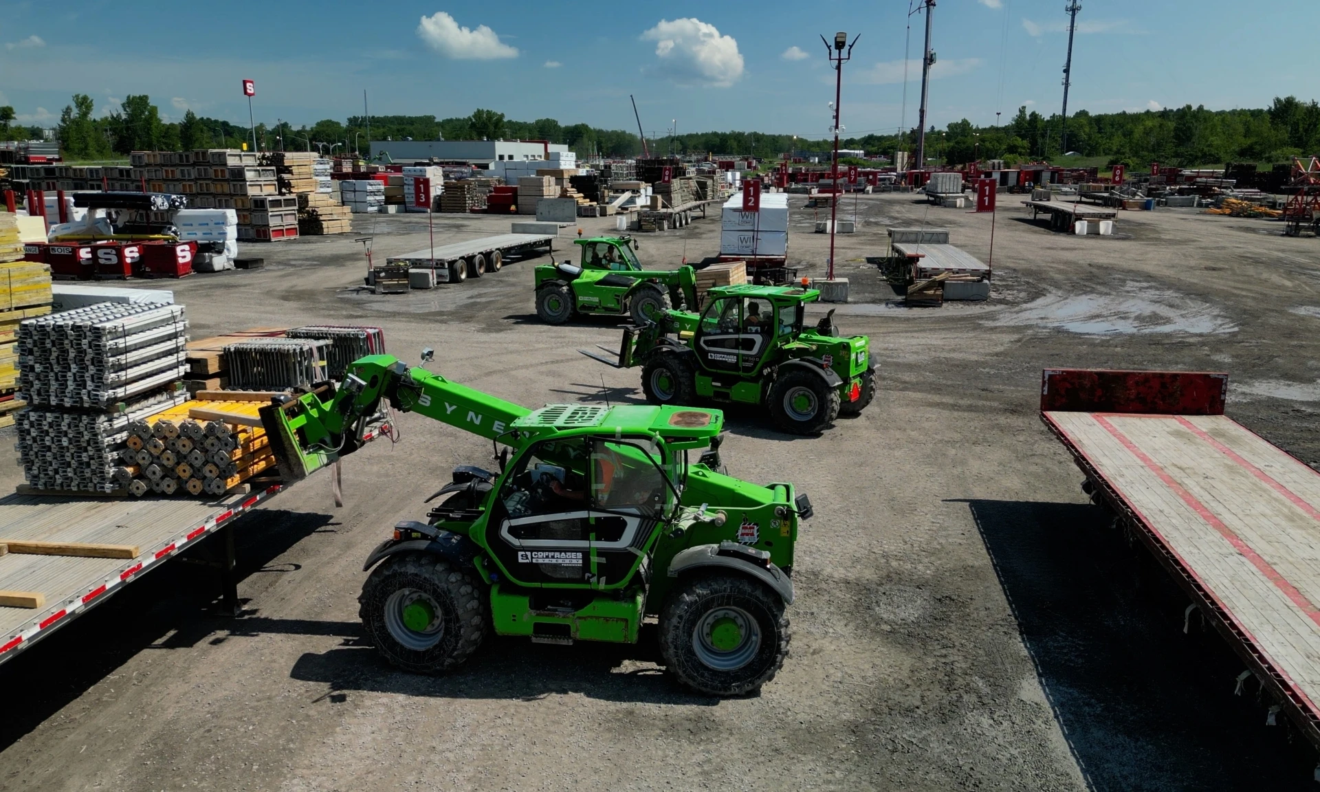 SYNERGY TF508 TF427 TRUCK UNLOAD TRUCK 3 MERLOS MID 01