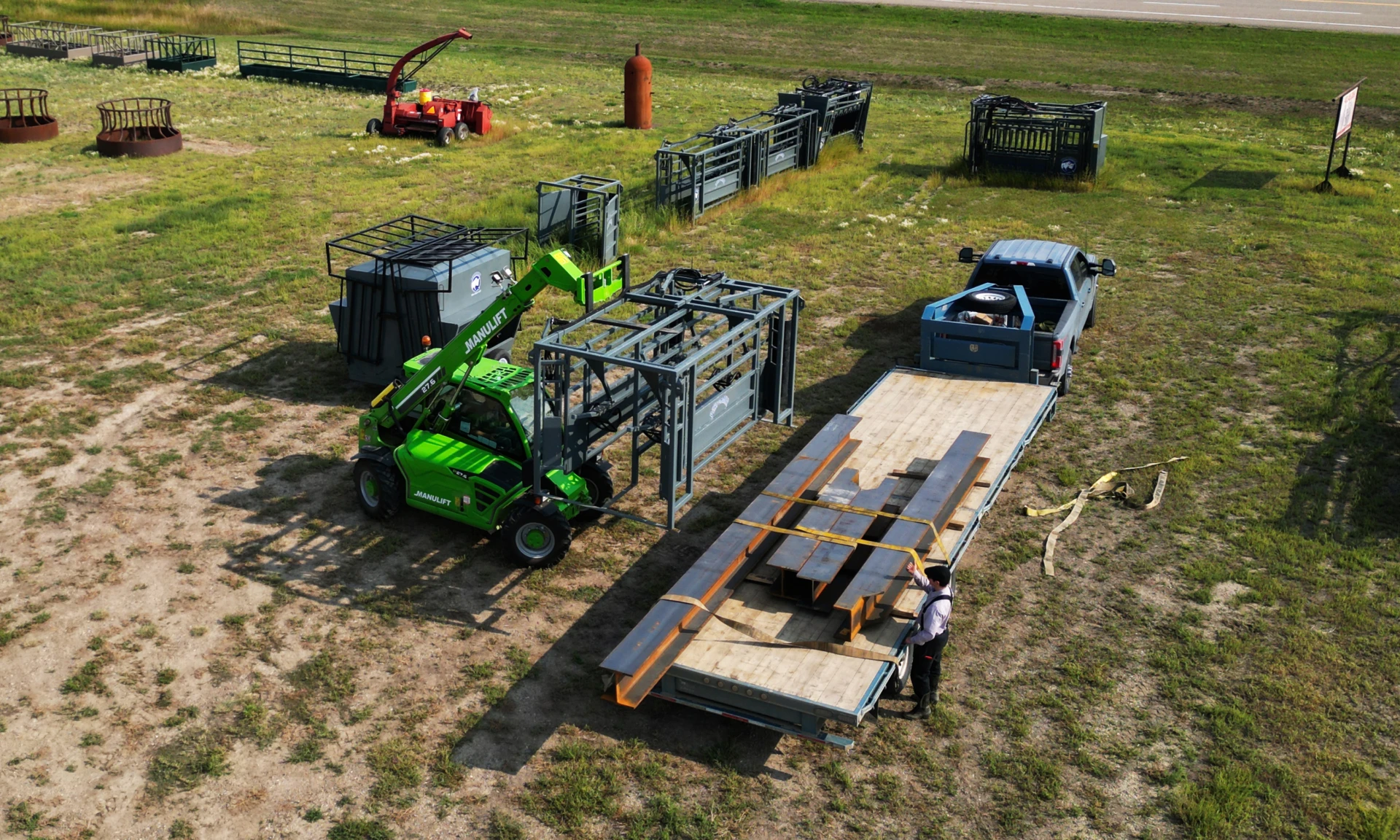 COLONYX P276 LOAD TRUCK 02