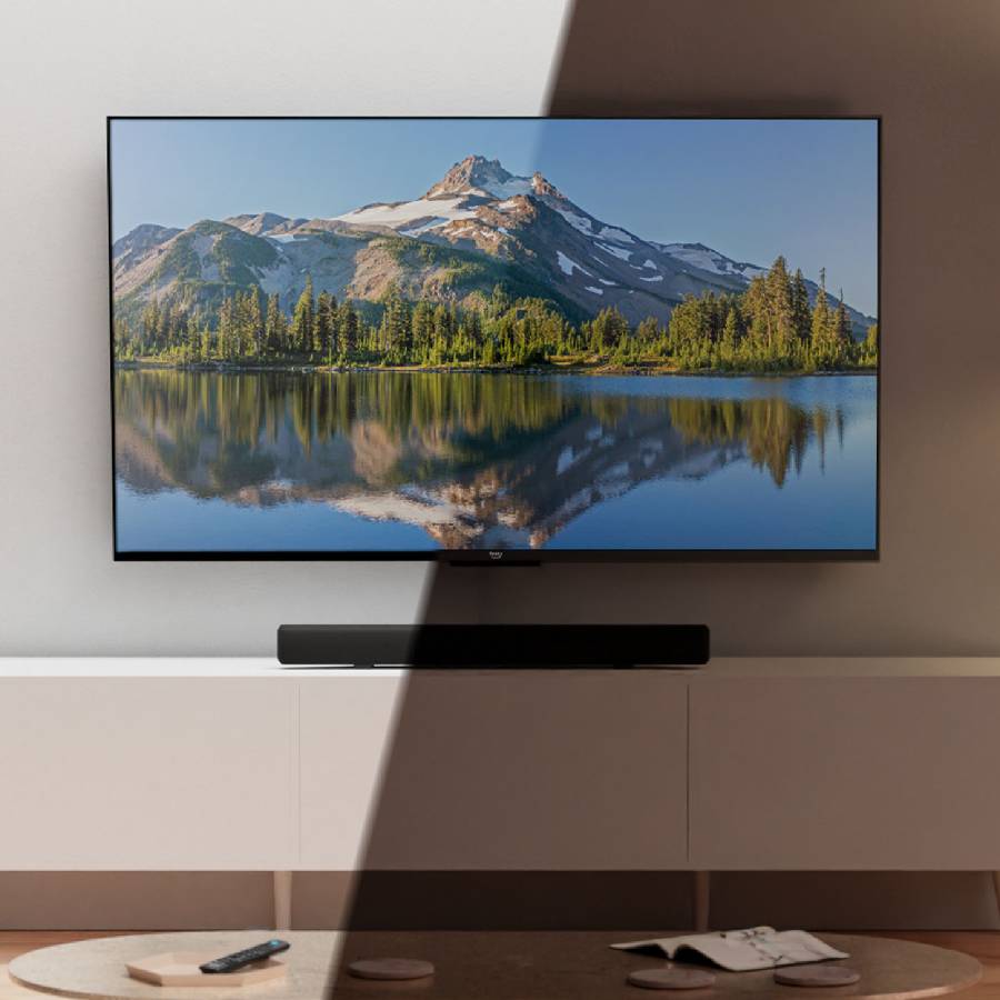 Additional view 2 of Téléviseur intelligent 43 pouces Fire TV Omni QLED Series 4K UHD