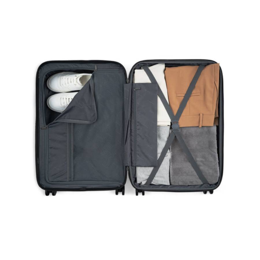 Additional view 2 of Wellington 3 Piece Luggage Set - Black