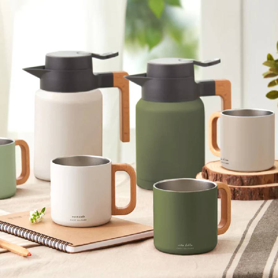 Additional view 1 of Café Culture Insulated Carafe - Green