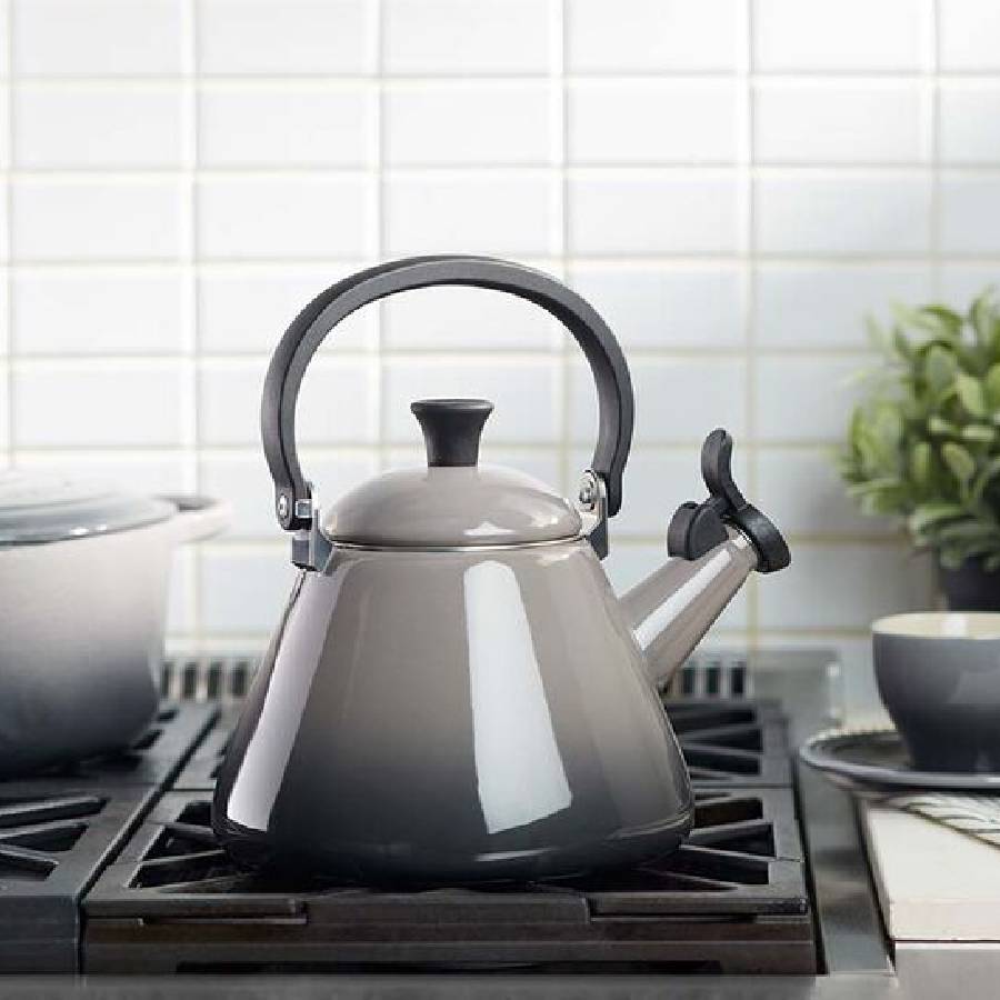 Additional view 1 of Bouilloire Kone avec bouton phénolique noir - Huitre - 1,6 L