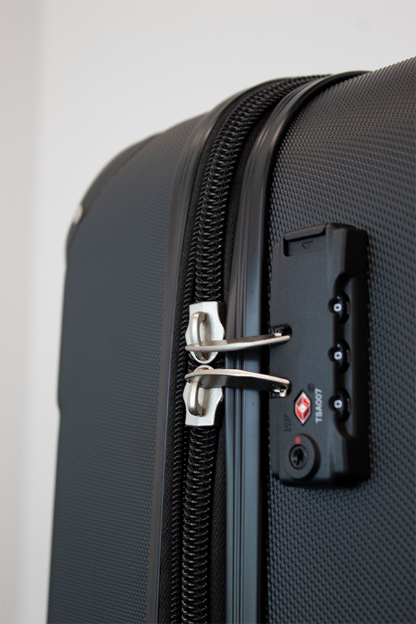 Additional view 3 of Ensemble de bagages Classique - 3 pièces - Noir