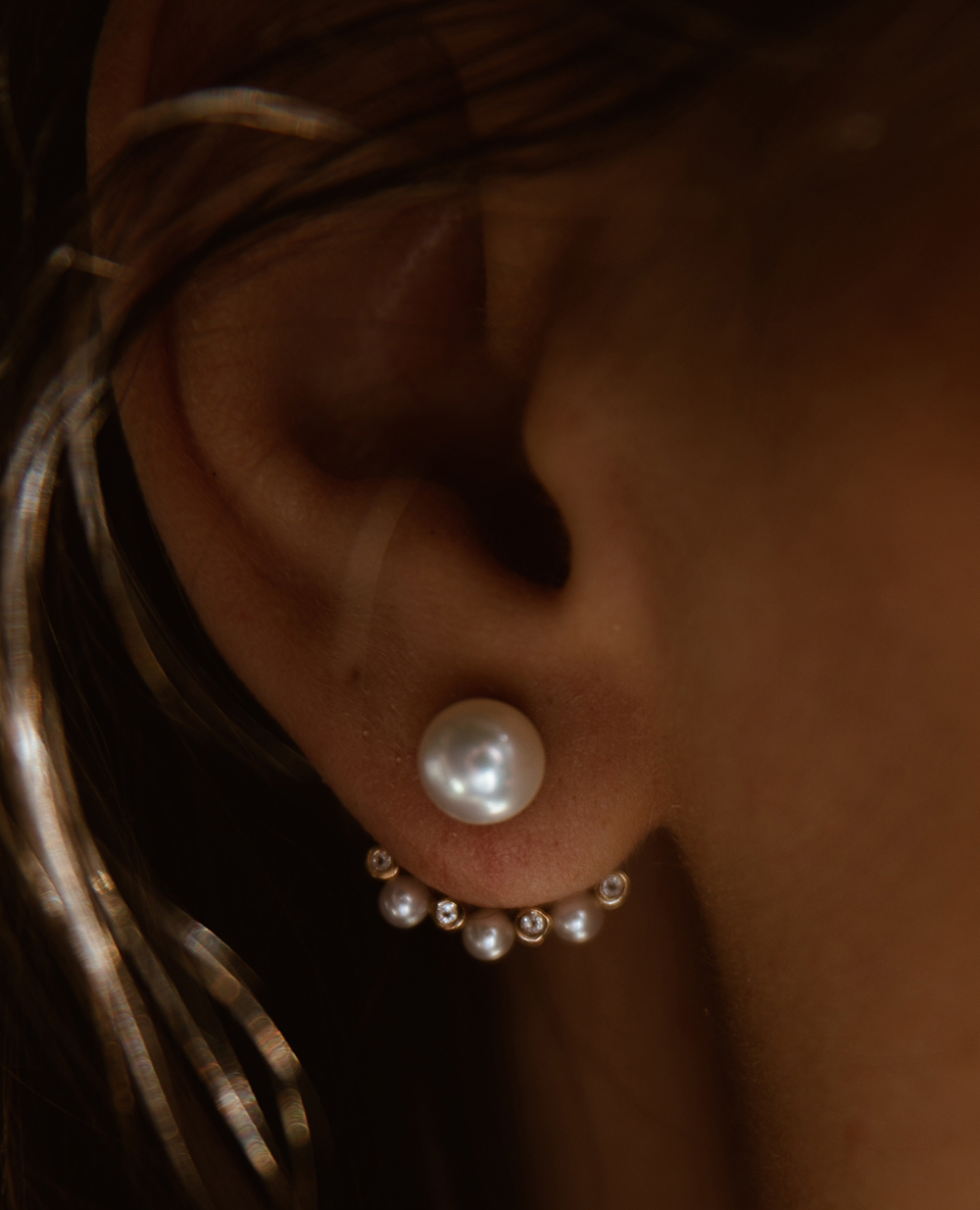 Additional view 1 of Boucles d'oreilles balanciers dorées à perles