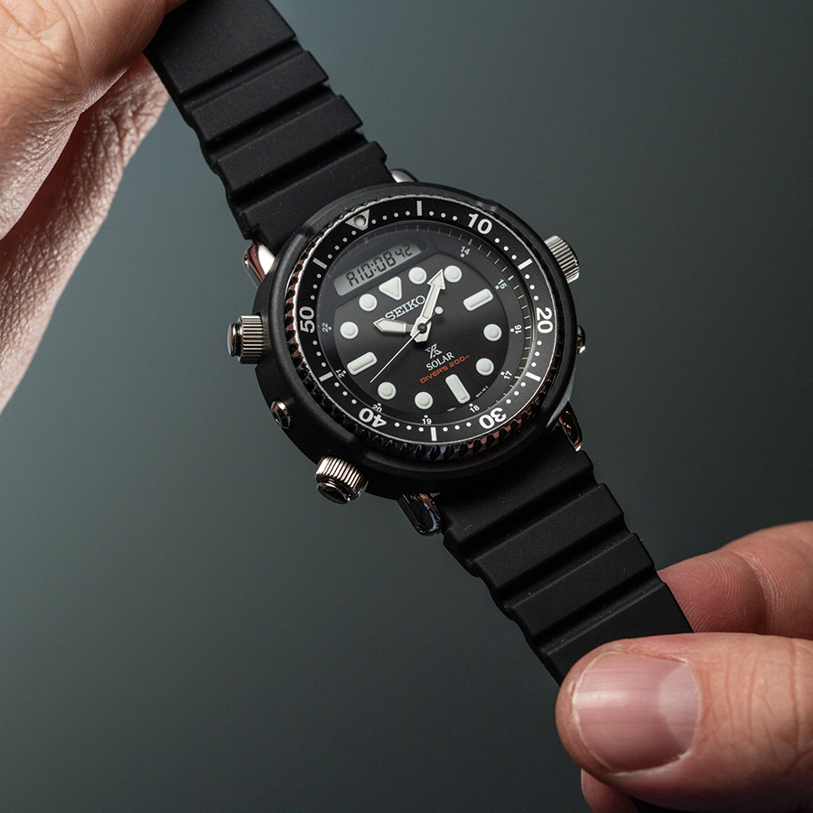 Additional view 2 of Montre avec Solaire plongeur de 200 mètres chronographe Prospex - Hommes - Noir/Noir