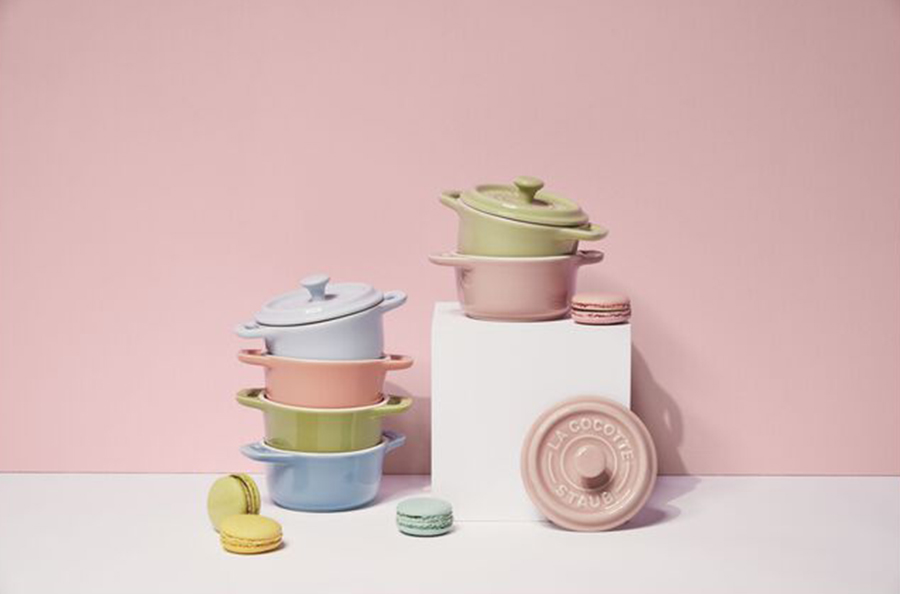 Additional view 1 of Set de mini-cocottes 6 pièces en céramique - Macaron