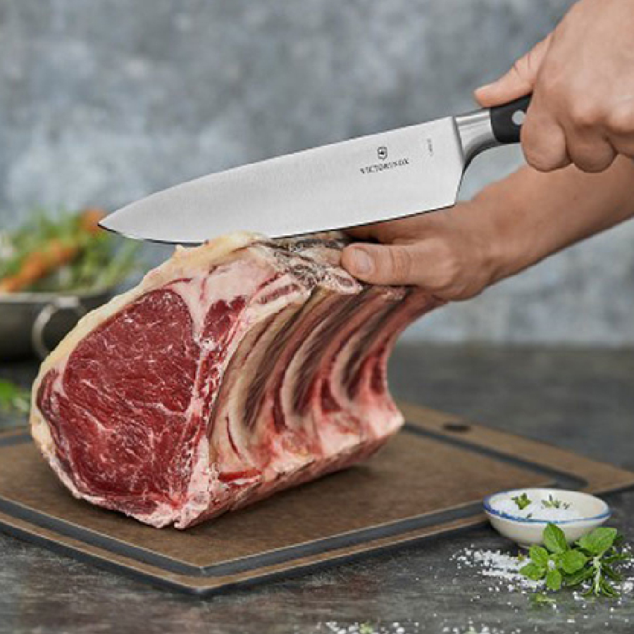 Additional view 2 of Grand Maître Chef's Knife with Gift Box - 20cm