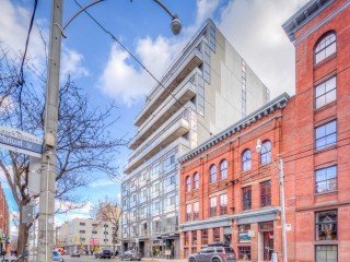 Glass House Lofts