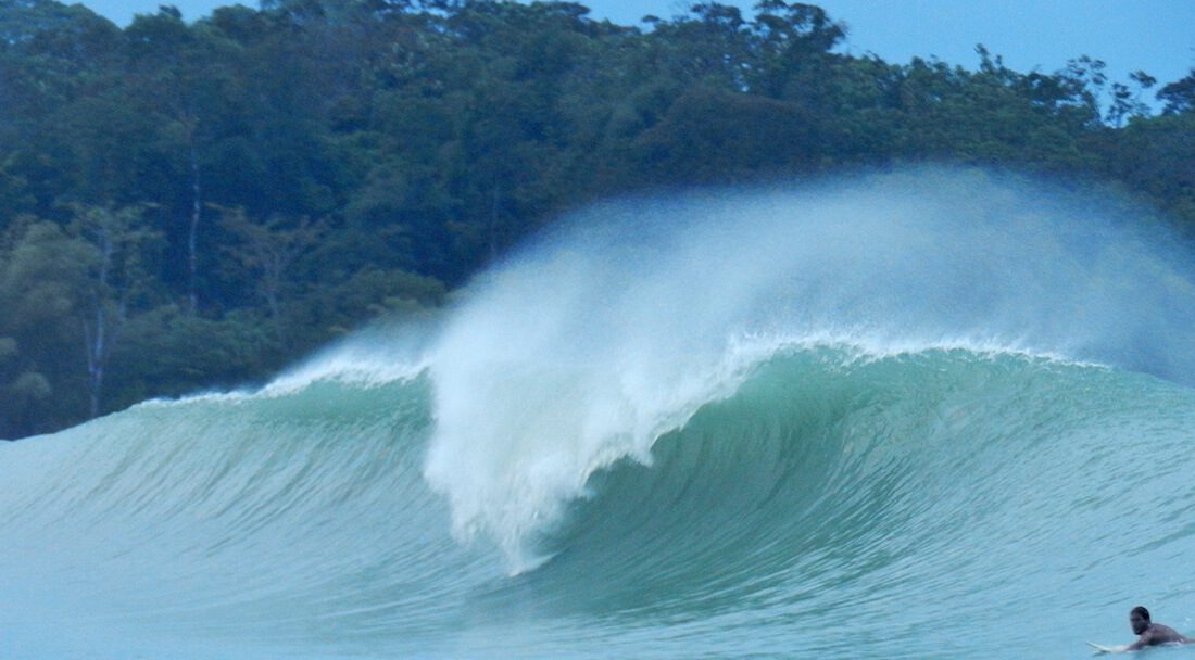 Costa Rica Surf Guide When and Where to Go