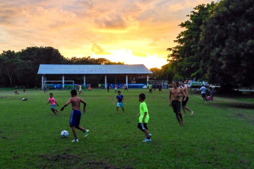 Focusing on our local community in Uvita
