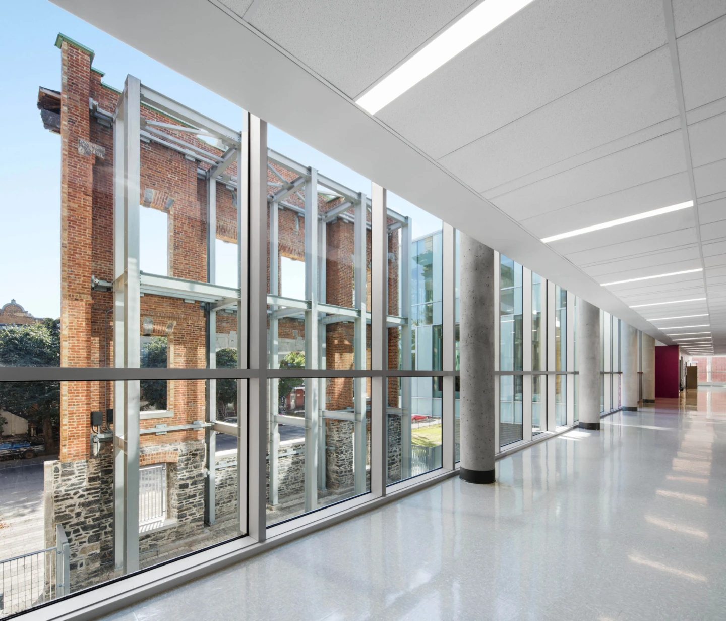 Intérieur de l’école Baril