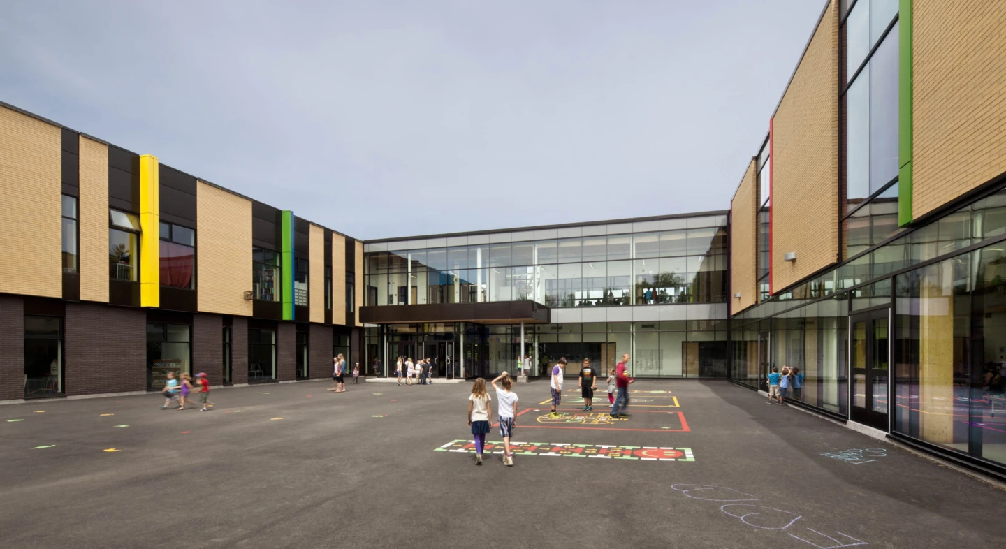 BBBL SANS FRONTIERE SB 008