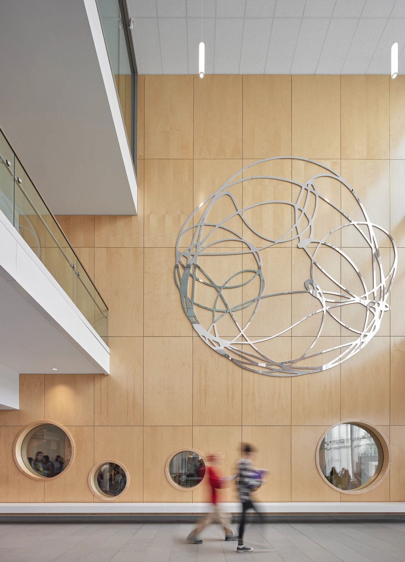 Intérieur de l'École secondaire de la Nouvelle-Ère