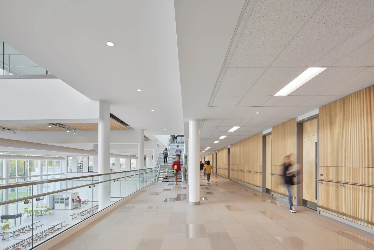 Intérieur de l'École secondaire de la Nouvelle-Ère
