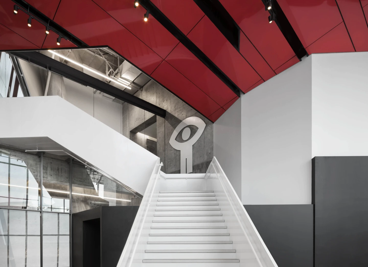 Intérieur de l'Îlot Balmoral, vue sur les escaliers