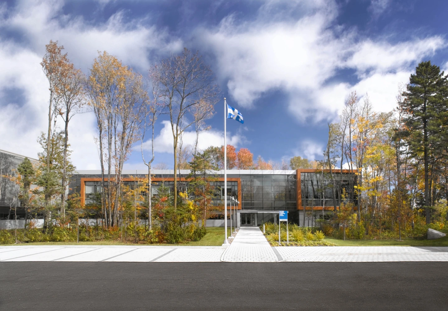 Extérieur du Laboratoire de santé animale à Québec