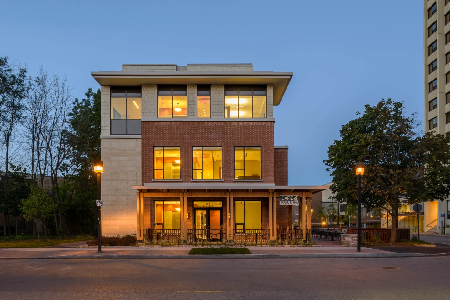 Exterior of the University of Ottawa Grad House