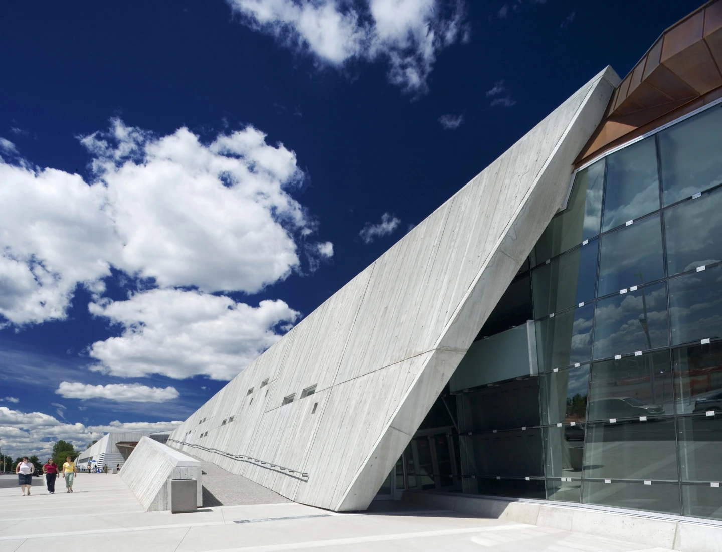 Extérieur du Musée canadien de la guerre