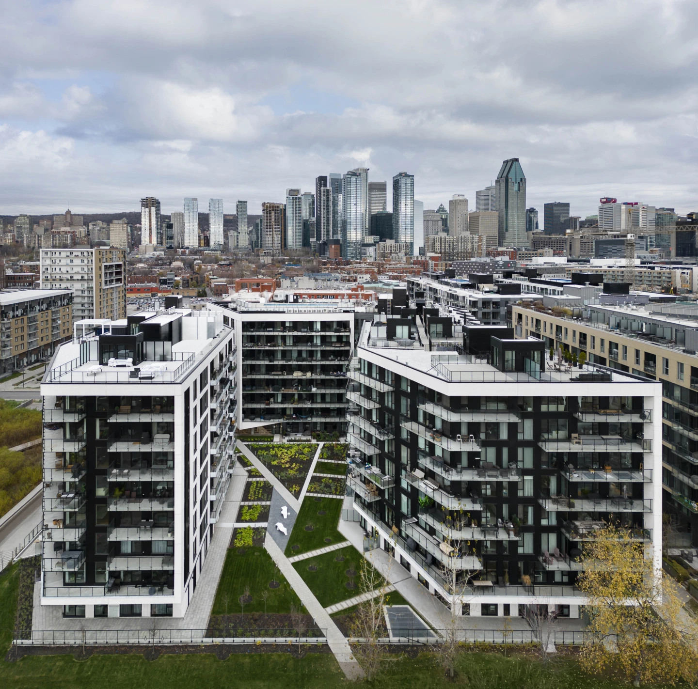 Vue aérienne de NOCA en été