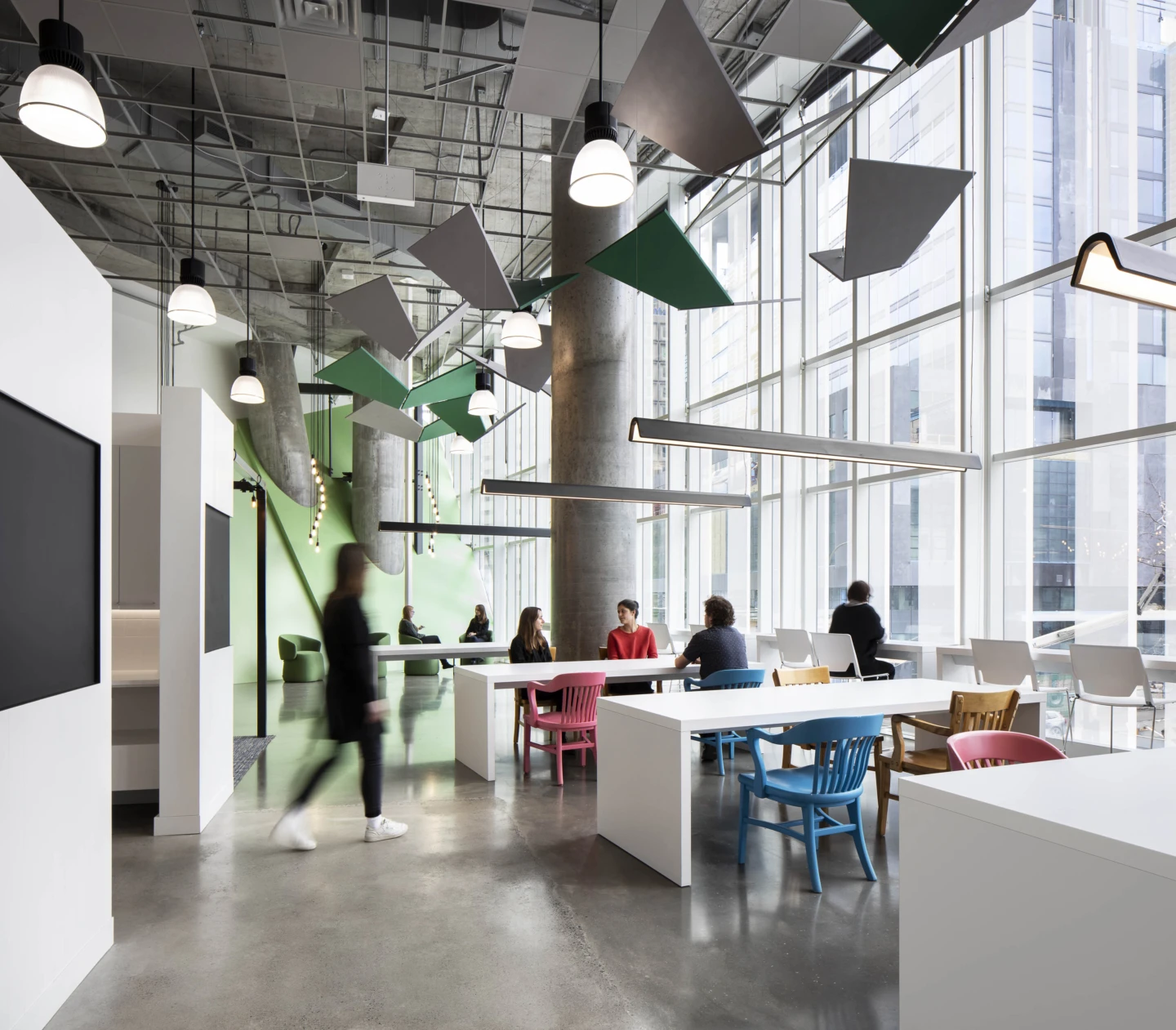 Intérieur de l'Office national du film du Canada, espace commun