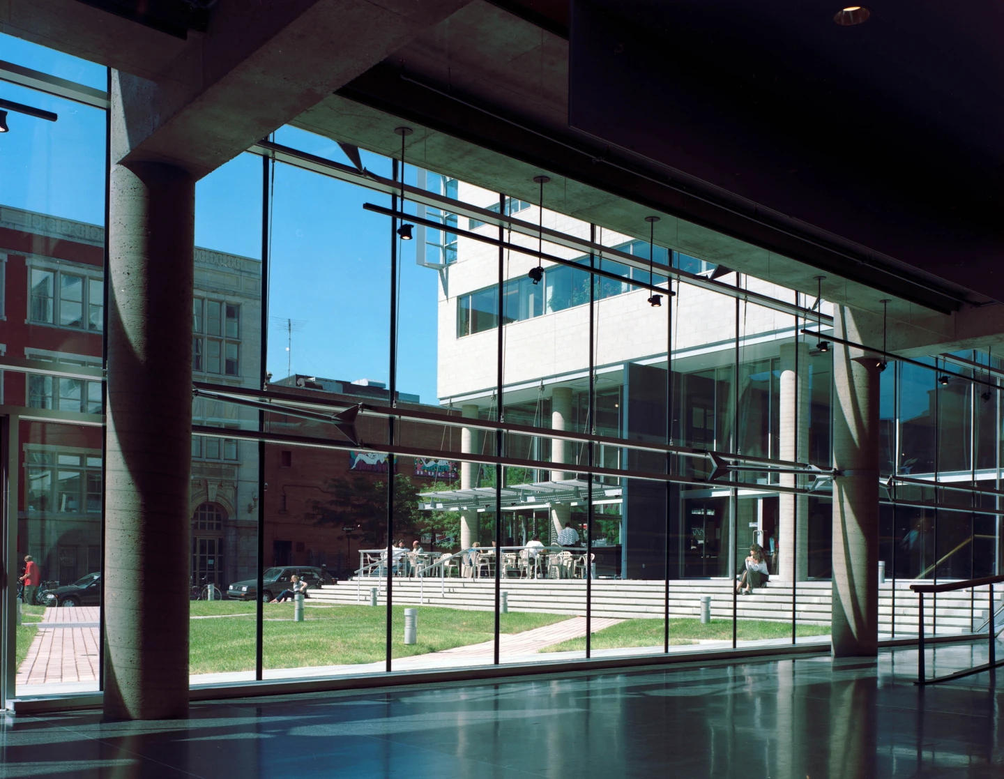 Intérieur du Pavillon J.-A.- DeSève – UQAM