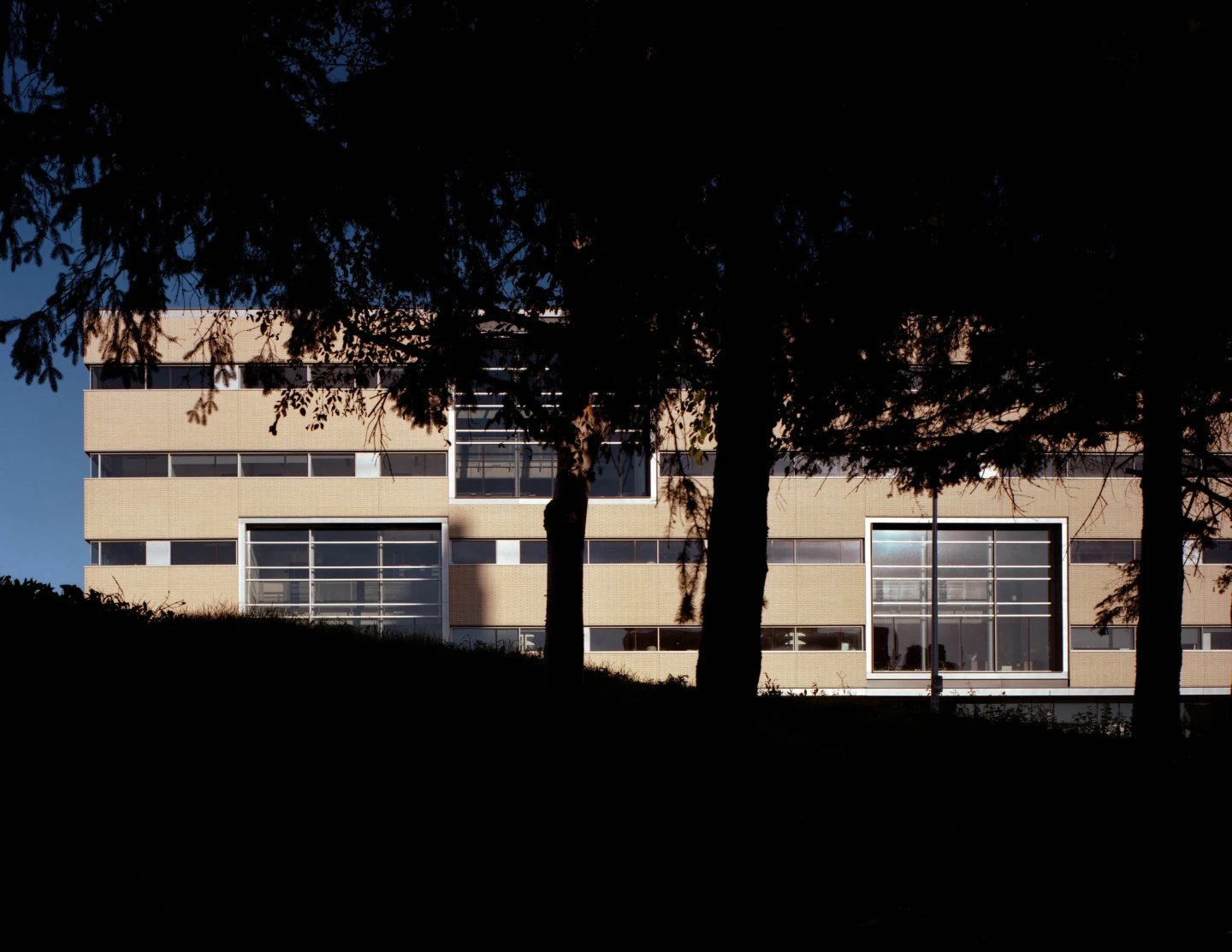 PR J ARMAND BOMB MB 001