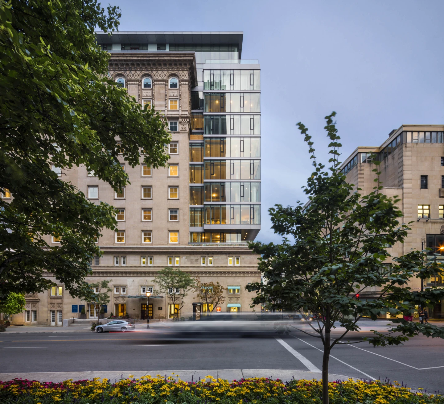 Vue générale extérieure du Ritz-Carlton Montréal