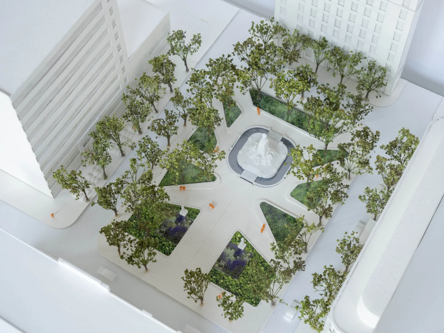 Maquette de la rue Sainte-Catherine Ouest et Square Phillips