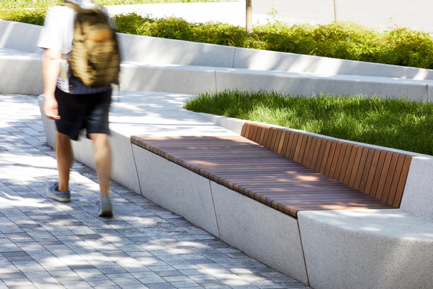 Vue d'un banc du Square Phillips