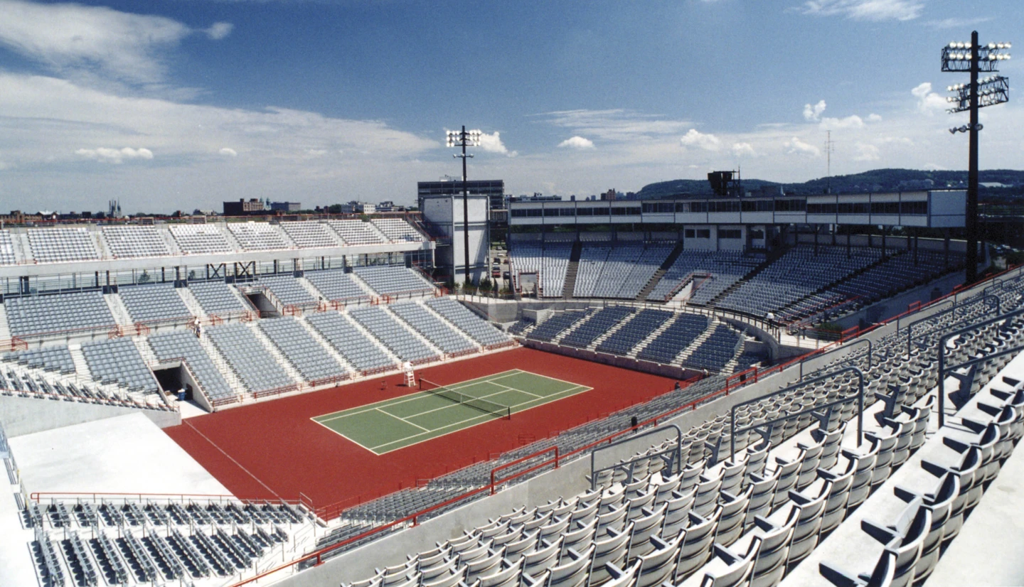 Extérieur du Stade IGA