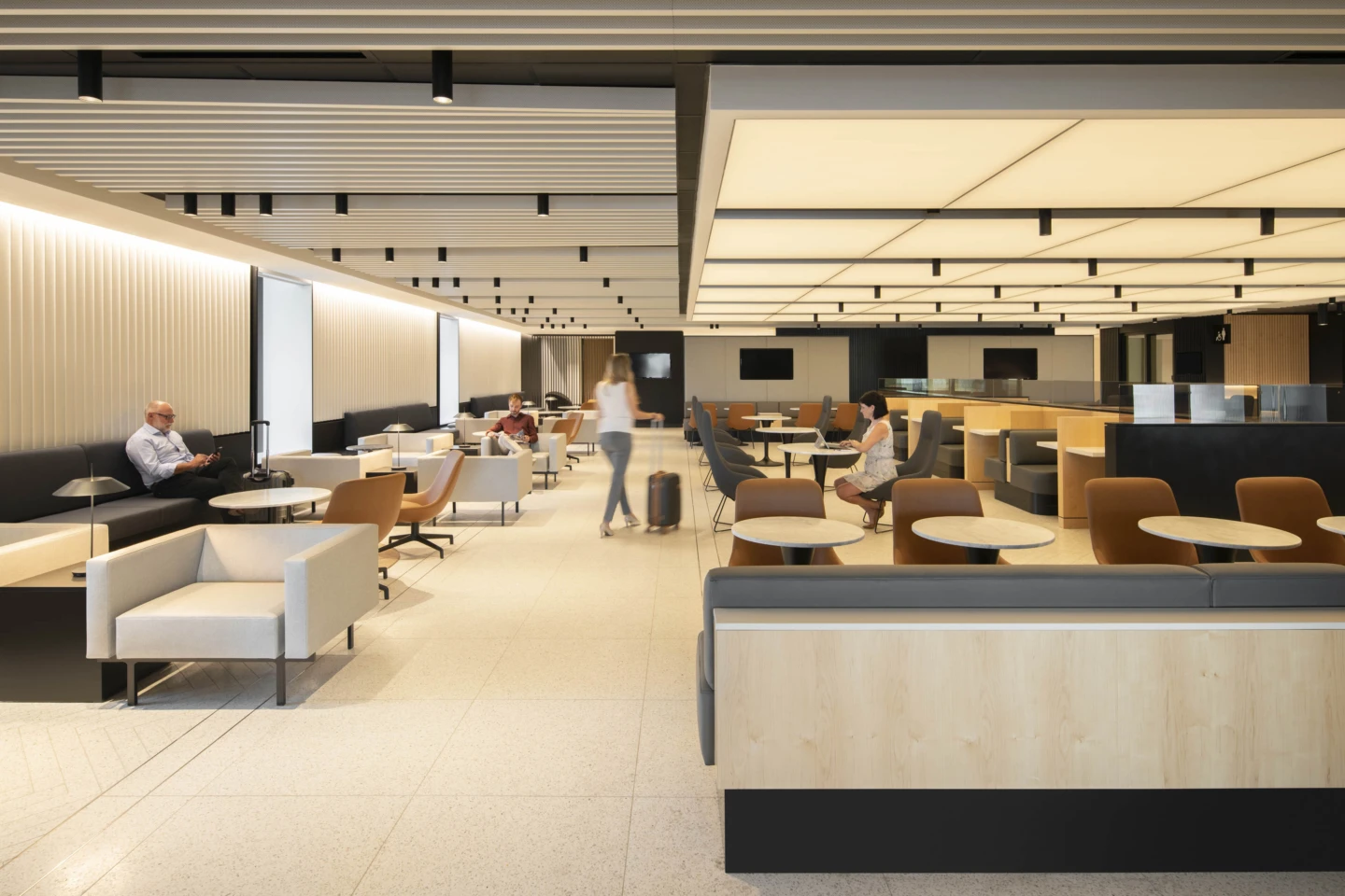 Intérieur de la Gare d’Ottawa et Salon d’affaires Via Rail, vue du salon