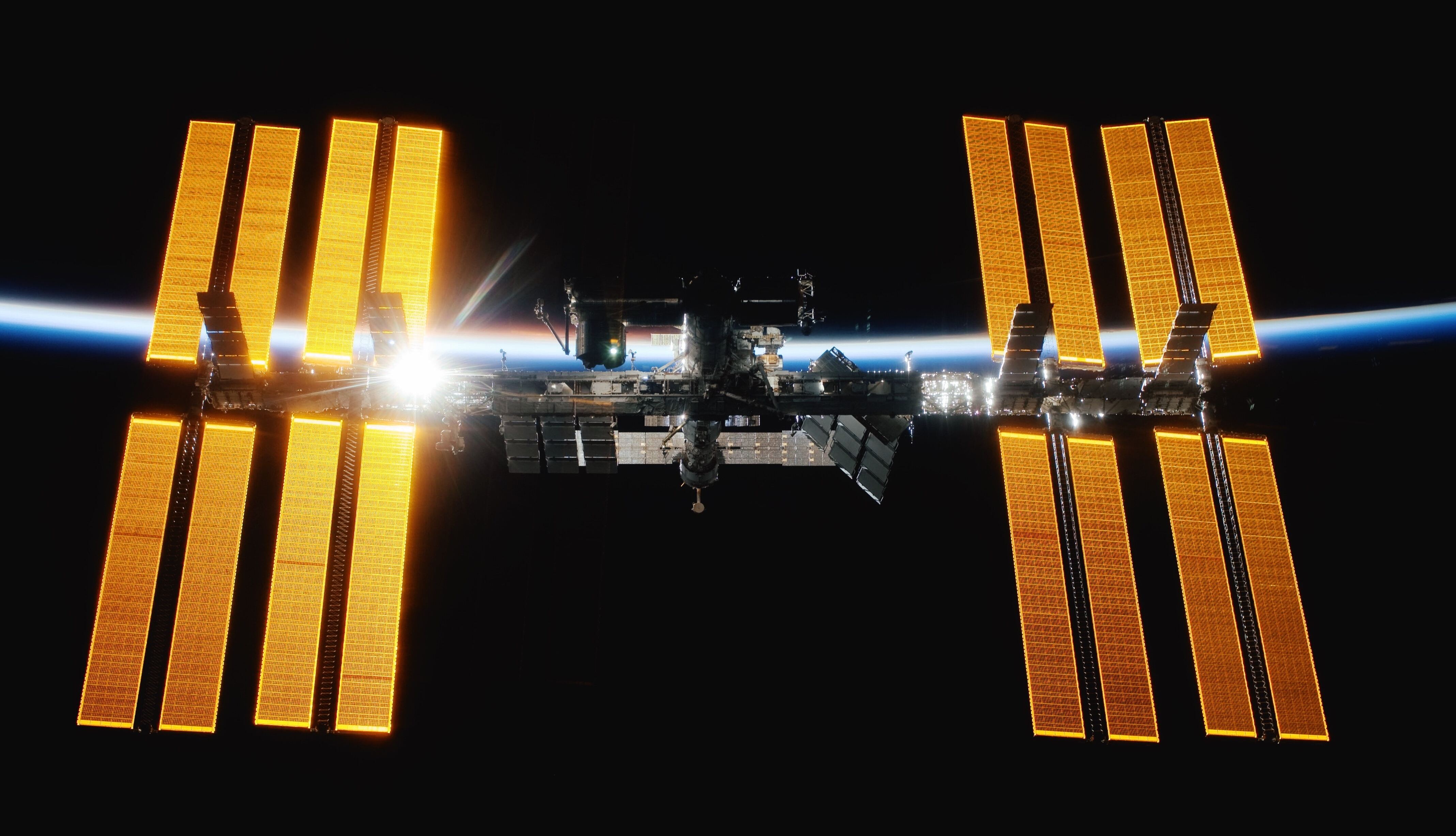 The race to replace the ISS 