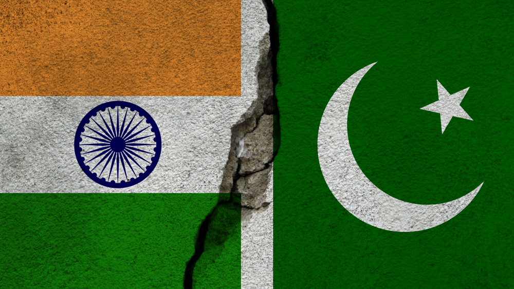 India and Pakistan near a boiling point