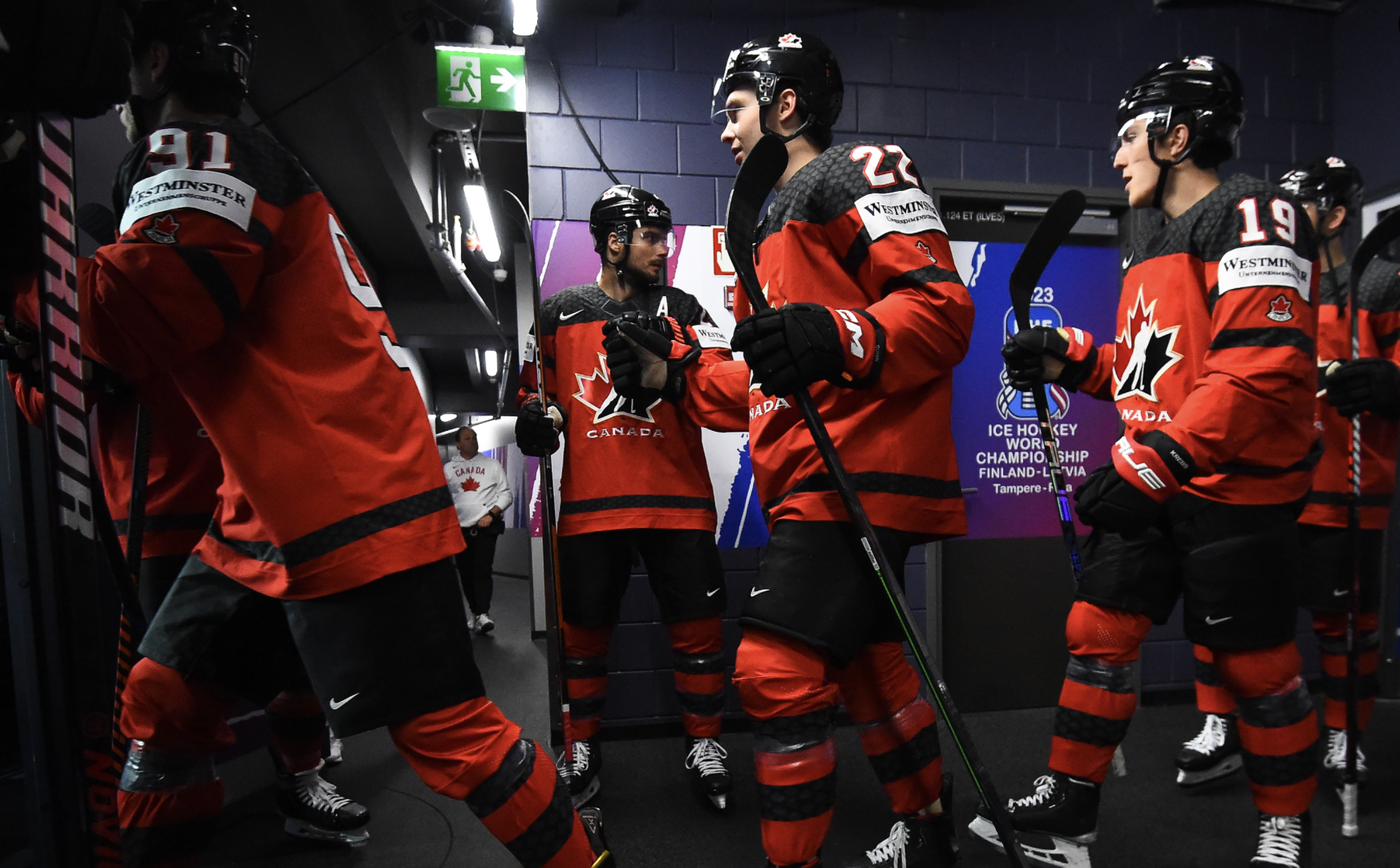 Nike cuts ties with Hockey Canada