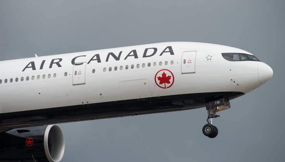 Air Canada flight attendants defy back-to-work order