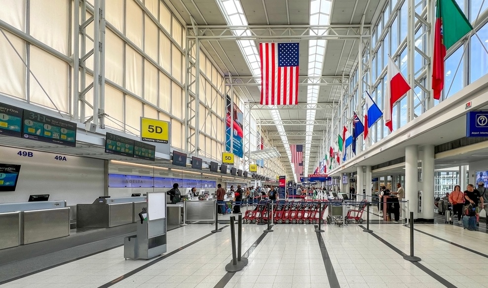 U.S. Homeland Security will photograph all Canadian travellers