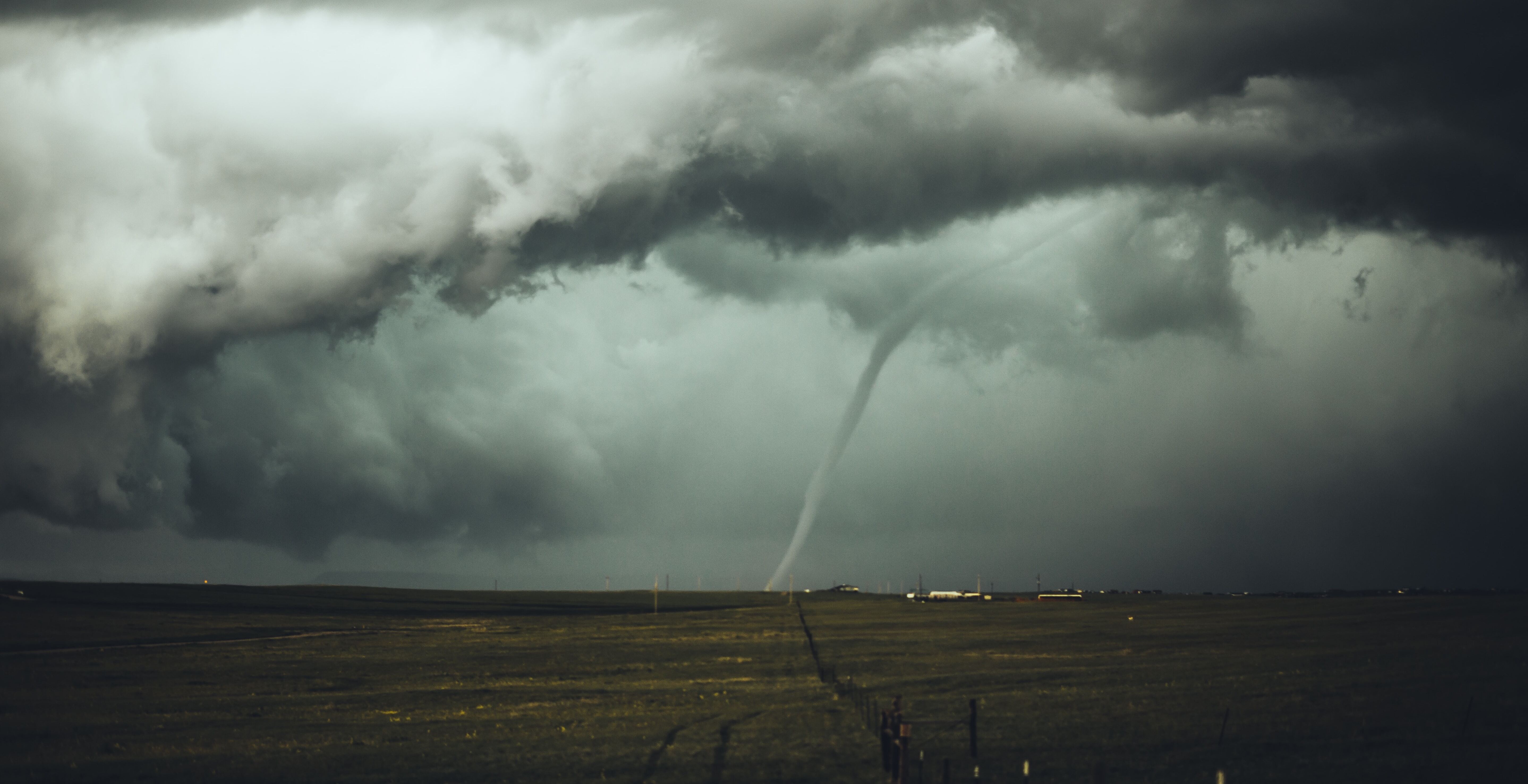 Tornadoes put Canada in the spin cycle