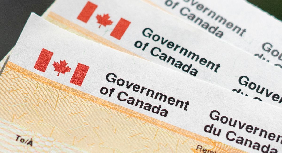 Automated tax filing system could put billions in Canadians’ pockets