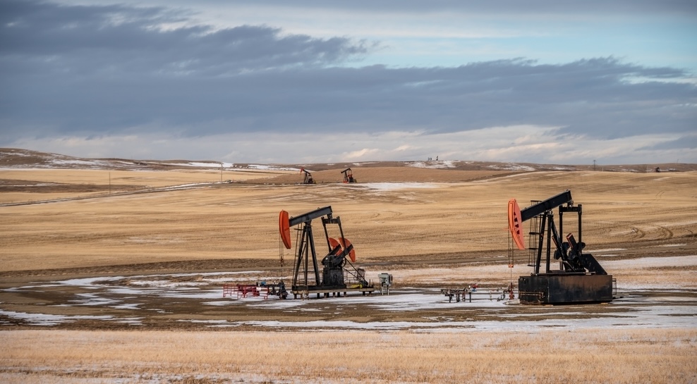 Canada wants more customers for its crude