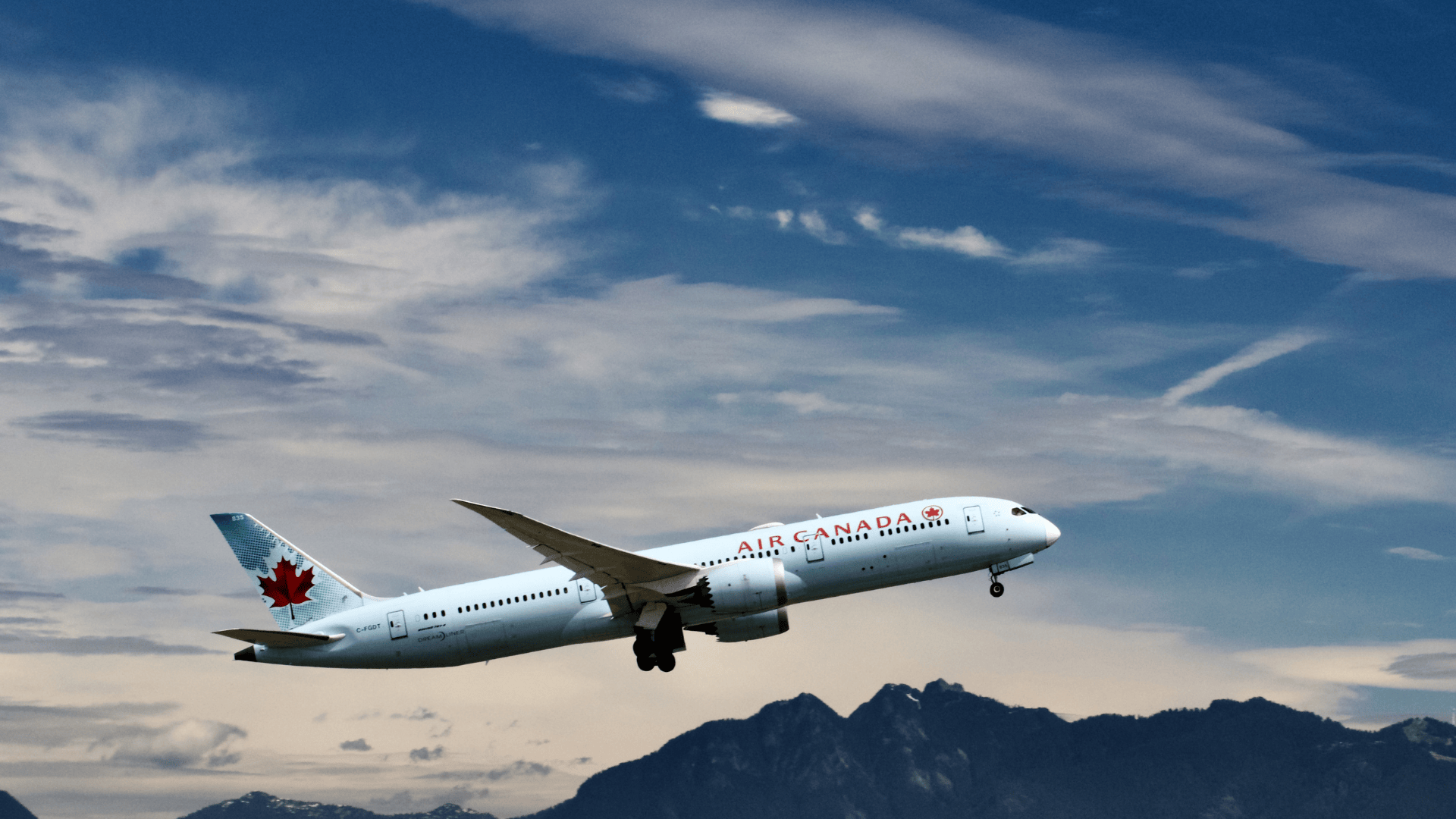 Air Canada flight attendants return to the skies