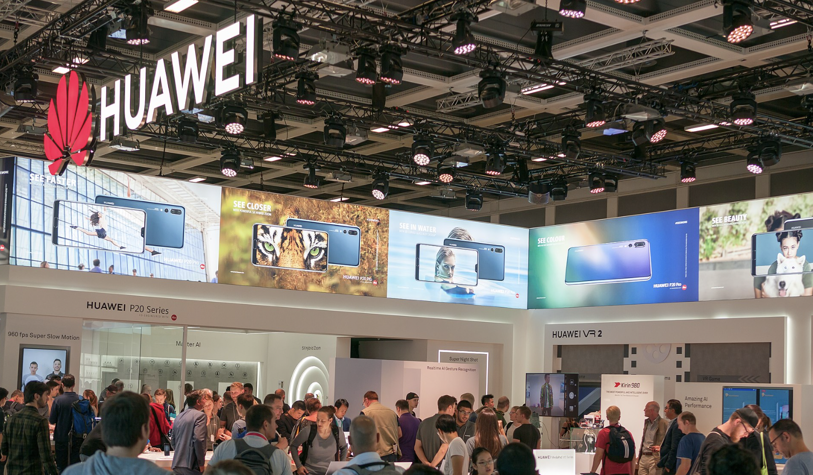 Huawei is still patenting Canadian research 