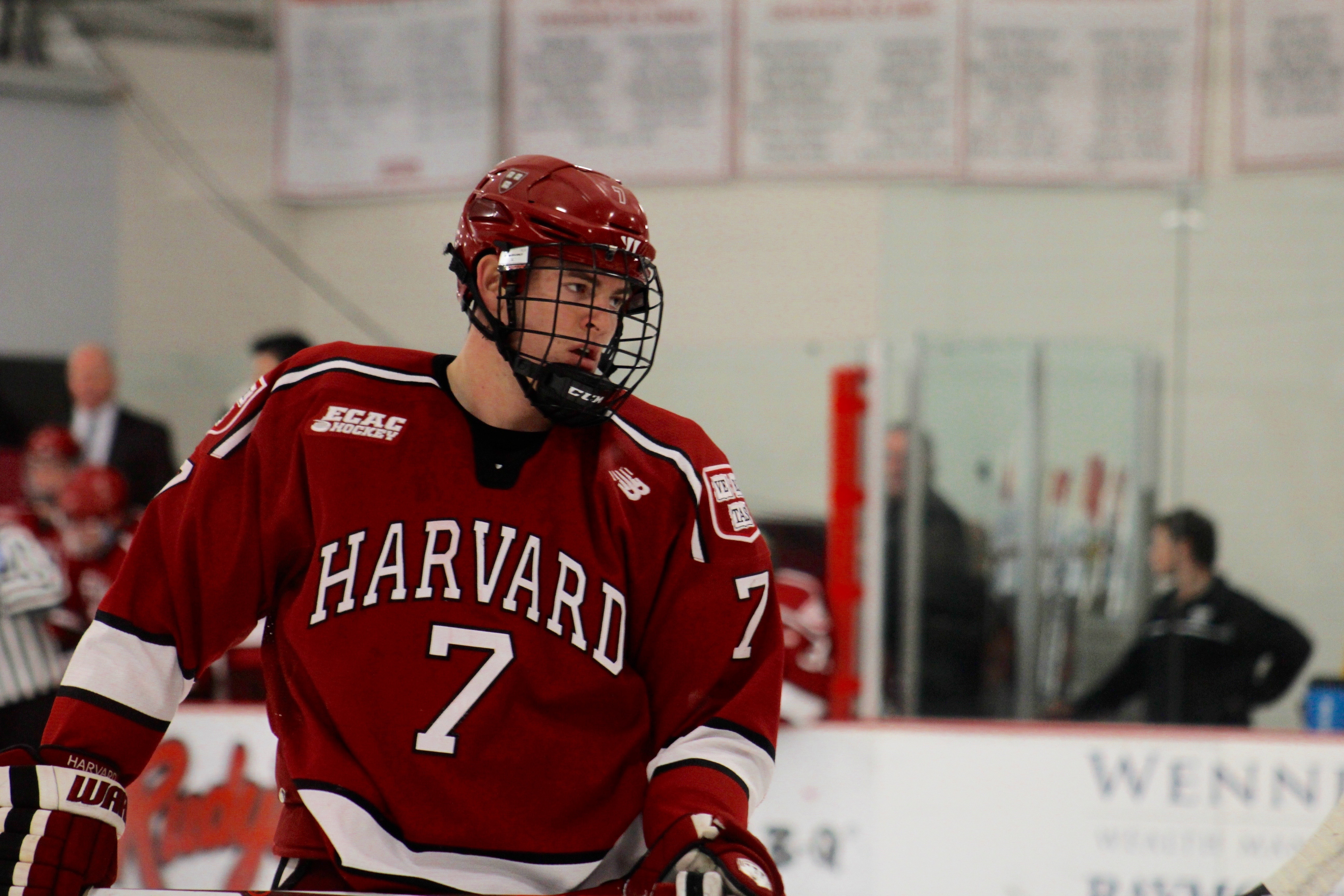 Canadian hockey players are eyeing the U.S. 