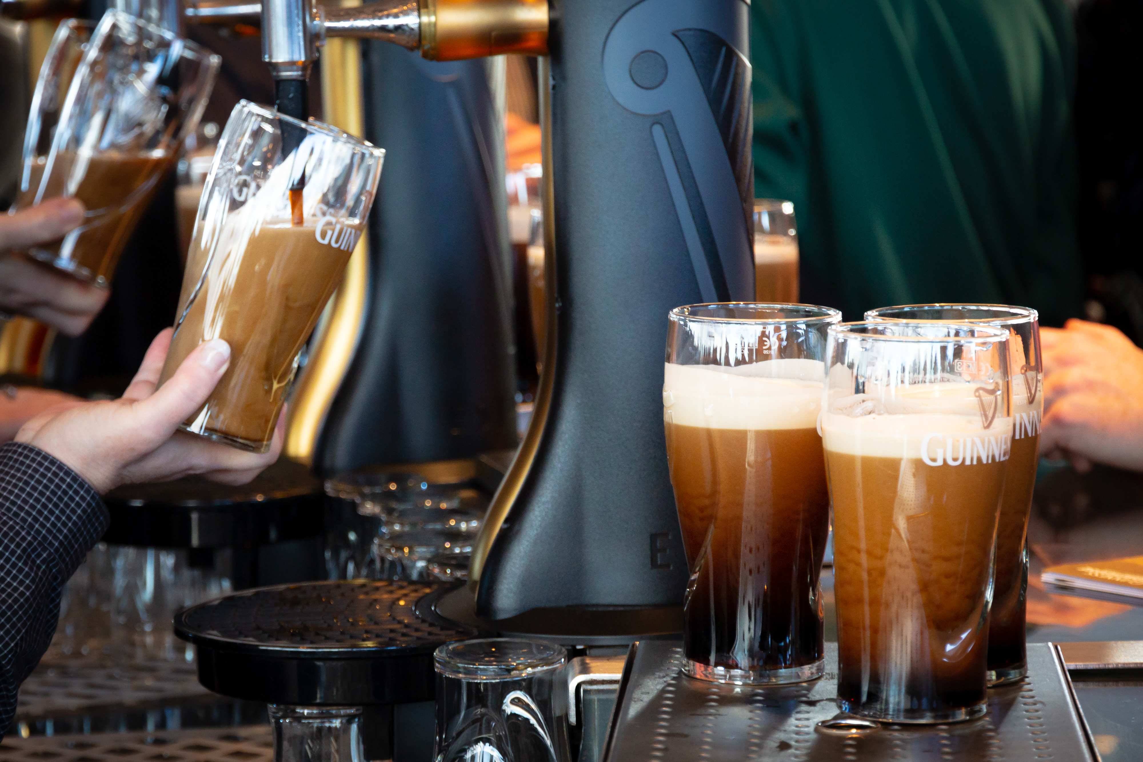 Pubs face holiday Guinness shortage