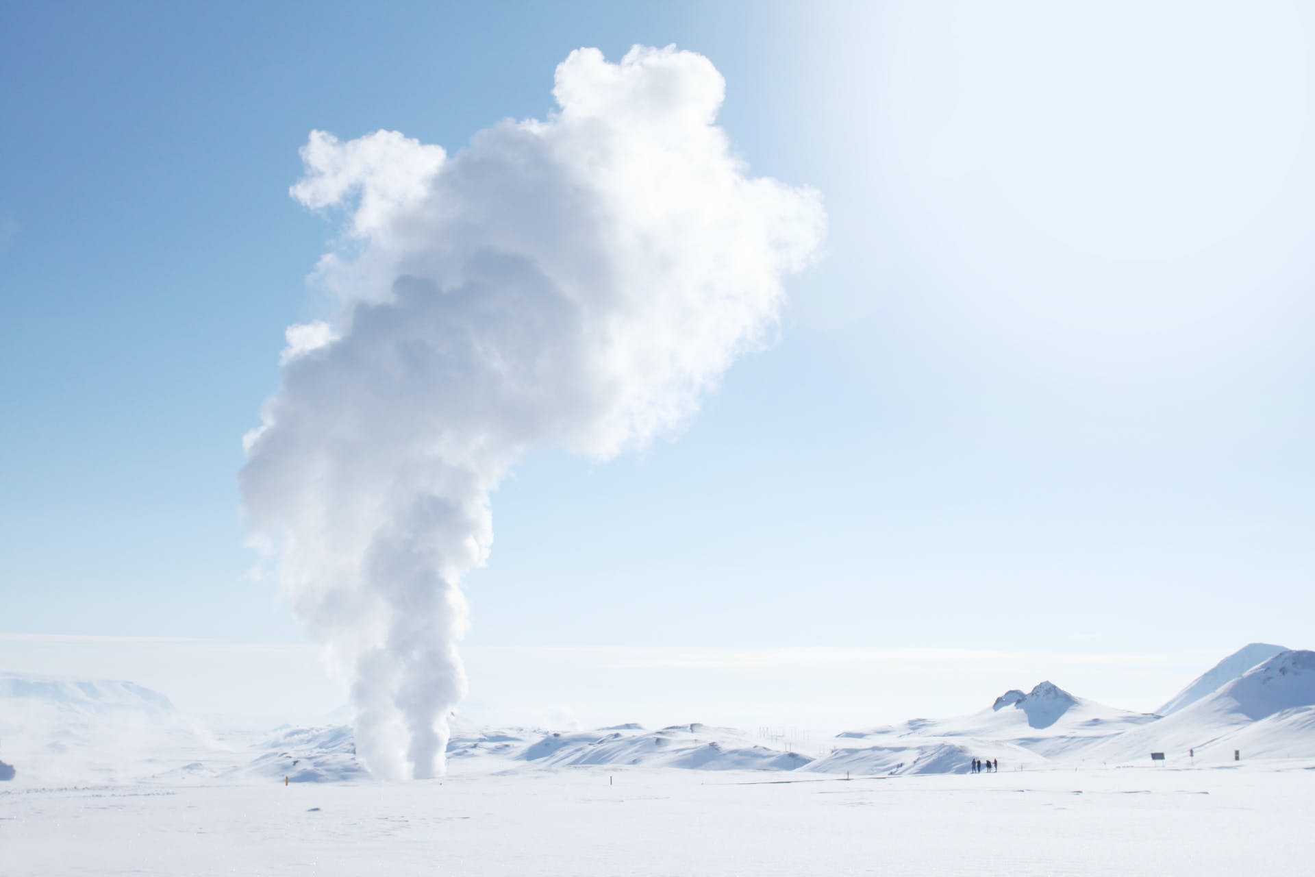 Canada taps into geothermal power
