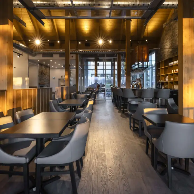 Microbrasserie de l'île d'Orléans, Pub Le Mitan