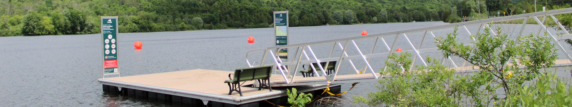 Quai municipal et corridor de nage en eau libre de Farm Point