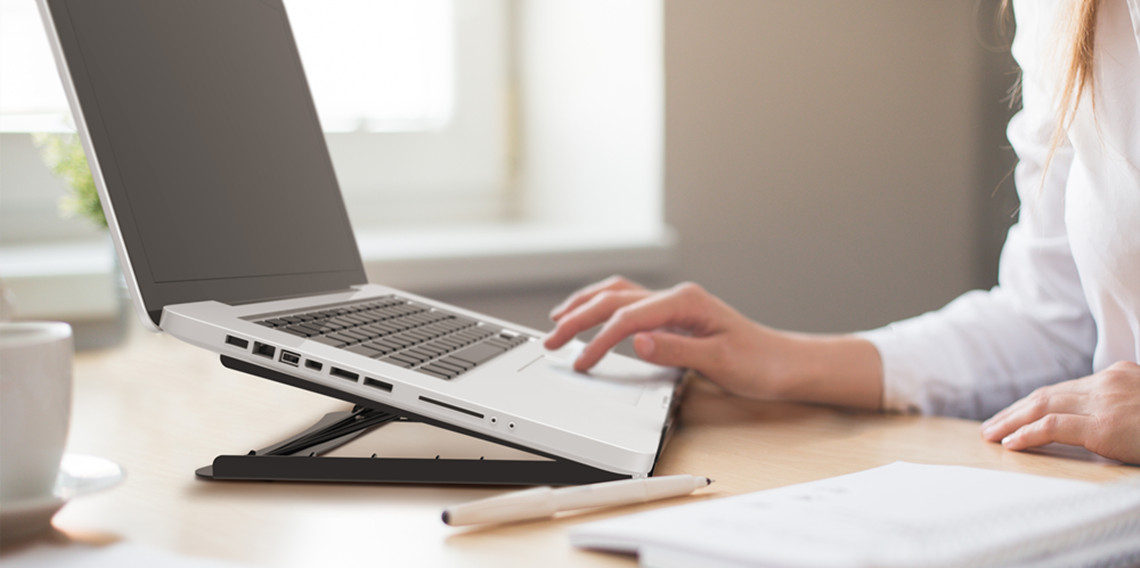 [Primecables.ca] Height Adjustable Laptop/Tablet Stand Portable