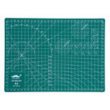 Cutting Mat with Grids and Angles - Moustache®