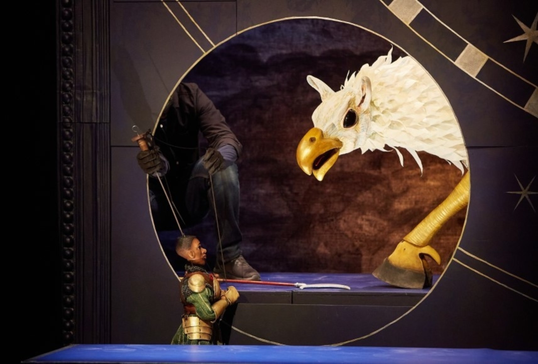 Hippogriffe et Abderam conversent