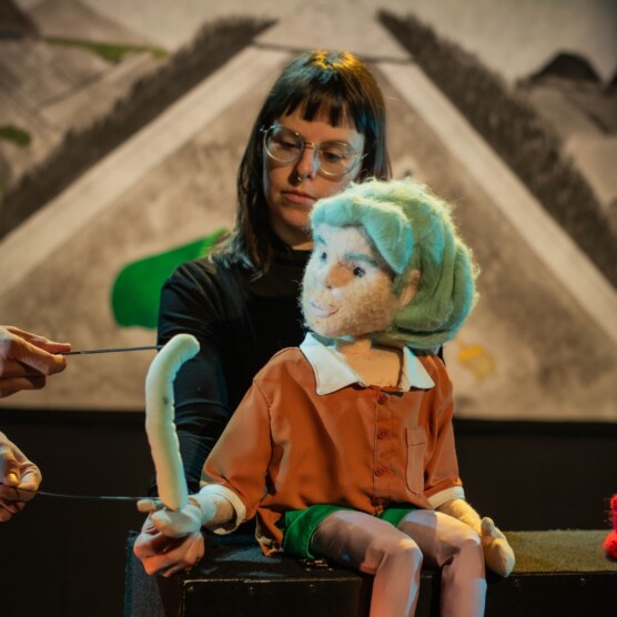 Sortir grandir nora la trotteuse mylene interprete